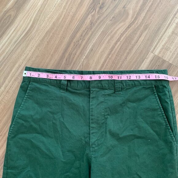 ADAPTURE Standard Fit Chino Pants in Mountain View Green Minimalist Size 32 - Picture 16 of 16